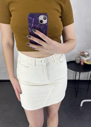 Молочная джинсовая юбка5 фото