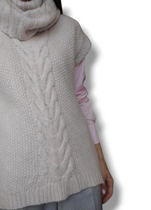 Безрукавка,жилєтка