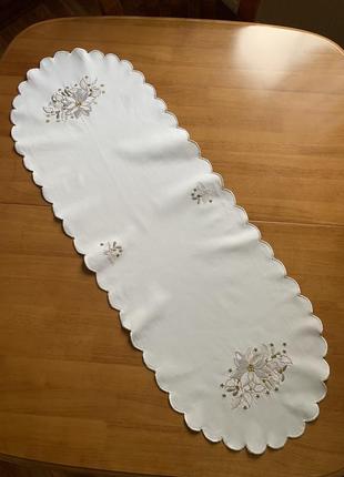 Сорветка на стіл новорічна з вишивкою розмір 95х34 см