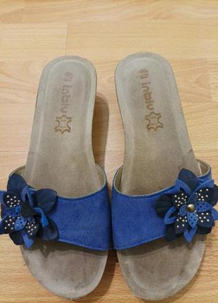 Брендовые кожаные шлепанцы