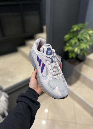 Мужские кроссовки adidas yung - 12 фото