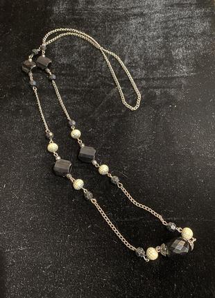 Намисто з ланцюгів та намистин