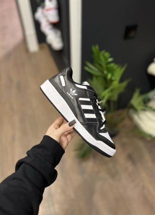 Кроссовки adidas forum low