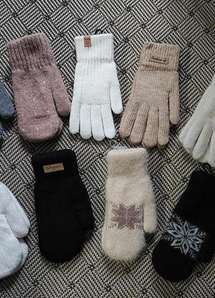 Жіночі рукавиці та перчатки