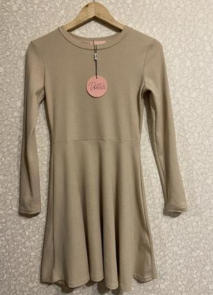 Сукня повсякденна