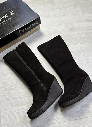 Чоботи замш нові коричневі шоколад платформі сапоги коричневые новые ботинки на танкетке bearpaw