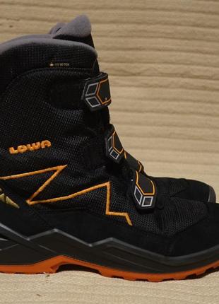 Теплі комфортні фірмові спортивні чобітки lowa jiri MAX hi германія 38 р. ( 23,5 см.)