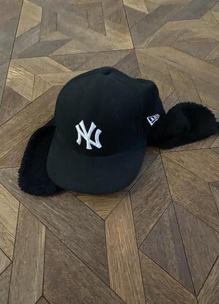 Зимова кепка new era new york yankees