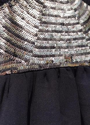 Очень красивое чёрное платье zebra италия с золотым декором7 фото