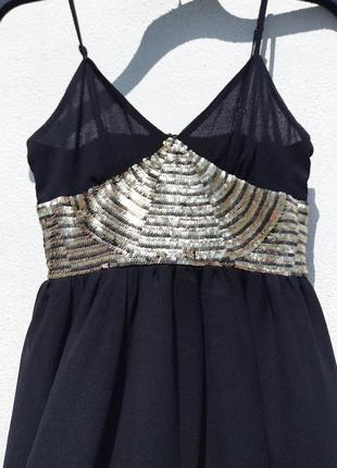 Очень красивое чёрное платье zebra италия с золотым декором5 фото