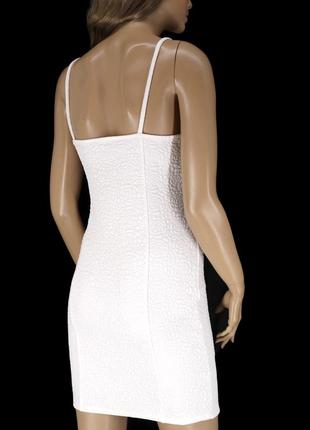 Брендовое белое фактурное платье-мини "miss selfridge". размер uk10/eur38.4 фото