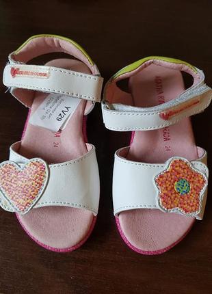 Босоножки agatha ruiz de la prada 24р