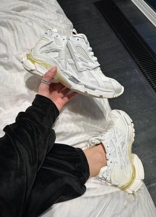 Balenciaga runner white