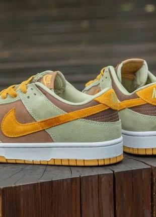 Демисезон мужские кроссовки nike sb dunk brown\haki натур.замша3 фото