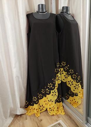 Красиве з перфорацією плаття 👗 великого розміру