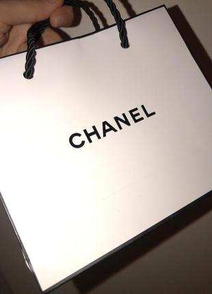 Білий з чорним подарунковий пакет шанель chanel3 фото