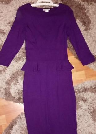 Трикотажное платье фиолетового цвета 44-46 размера
