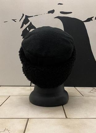 Чёрная шапка marks&spencer, флис, с мехом под каракуль3 фото