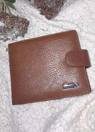 Кожаный кошелек в классном коньячном цвете. туреченица