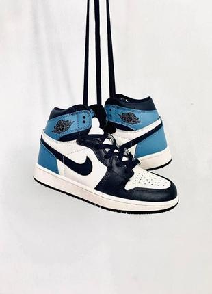 Мужские повседневные кроссовки nike air jordan 1 obsidian синие найк джордан.  мужская обувь3 фото