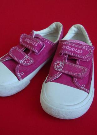 Кросівки clarks pink 24-25 розмір