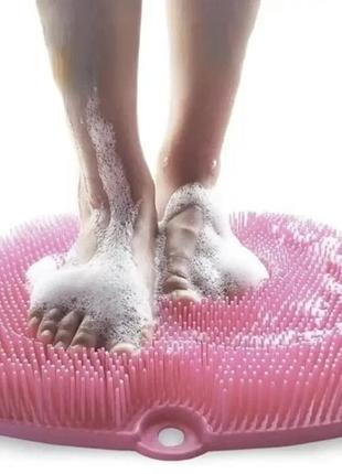 Масажна щітка мочалка для спини та ніг силіконова чистюля у ванну або душову на присосках настінна2 фото