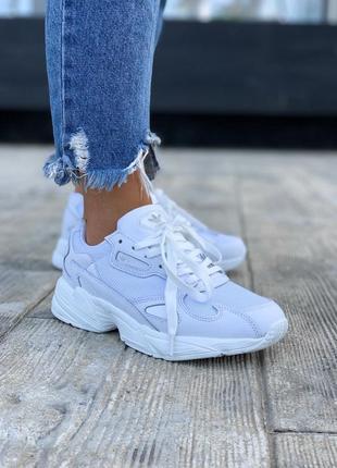 Кроссовки adidas falcon white кросівки2 фото