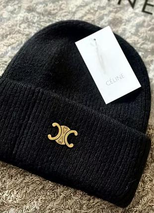 Женская шапка celine