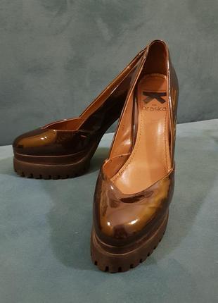 Туфлі braska,розмір 37