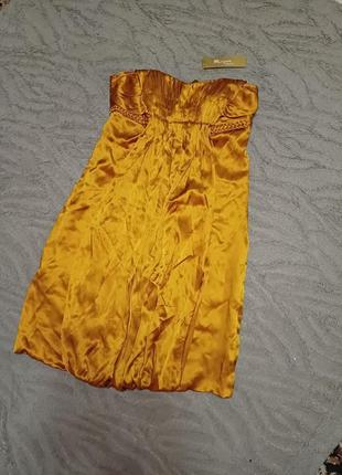 Платье желто-золото новенькое с биркой3 фото