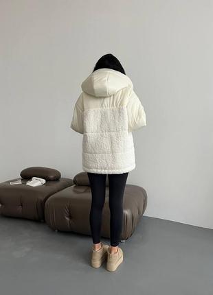 Женская куртка с барашком молочная зимняя стильная оверсайз теплая3 фото