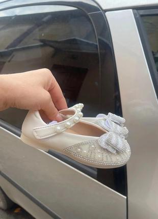 Шикарные нарядные туфли для вашей принцессы