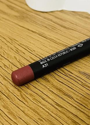 Оригінал олівець для губ mac lip liner dervish оригінал олівець для губ4 фото