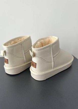 Угги ugg ultra mini cream leather5 фото