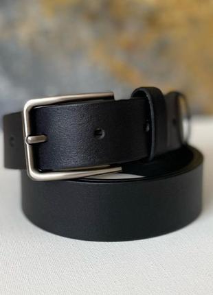 Мужской кожаный ремень пояс классический