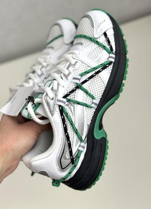 Новые кроссовки mango 37 размер