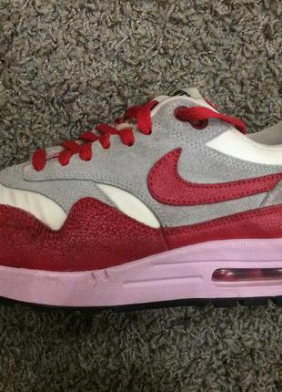 Кроссовки nike air max. 40,5 размер
