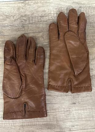 Перчатки
