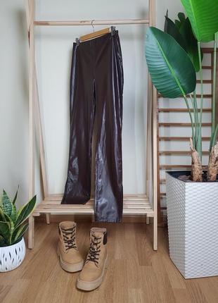 Стильные кожаные брюки прямые l1 фото