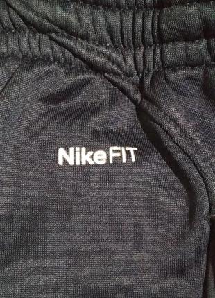 Мужские футбольные шорты nike fit-dry (m-l) оригинал редкие5 фото