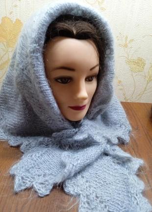 Тëплая и очень мягкая косынка-платок . связана в ручную из натурального козьего пуха размер 90х120см.