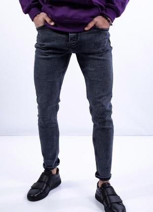 Стильные и практичные плотные джинсы