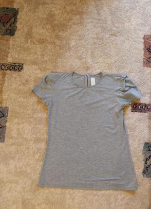 Сіра футболка zara з блискавкою 50гривен!2 фото