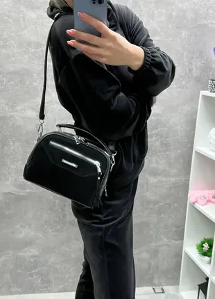 Натур. замша. чорна — одне відділення на двох блискавках — стильна, елегантна та якісна сумочка10 фото