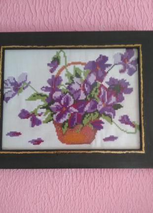 Вышитая картина "цветы"