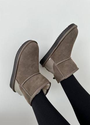 Уггі ugg mini coffee lacquer3 фото