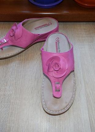 Сандалі , шльопанці heavenly feet cindy 3