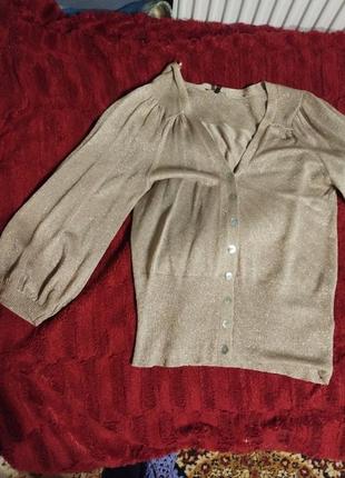 Нарядний светрик з блискучою ниткою