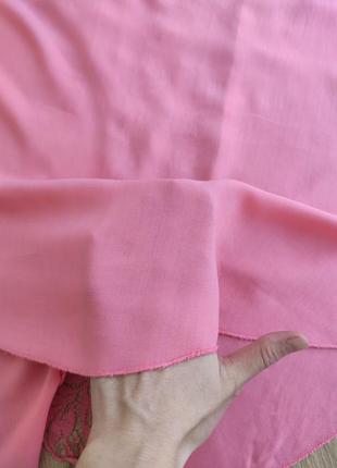 Лёгкая розовая маечка оверсайз с красивой спинкой2 фото