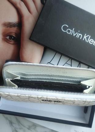 Кошелек calvin klein женский белый2 фото